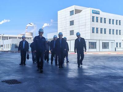 呼和浩特市政协主席崔振武一行 莅临我司调研生产及安全工作